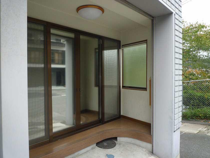 Local appearance photo