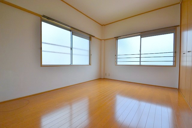 Other room space. ☆ Western-style is also bright ☆