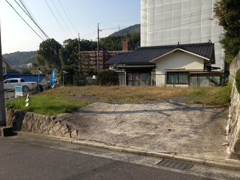 Local appearance photo