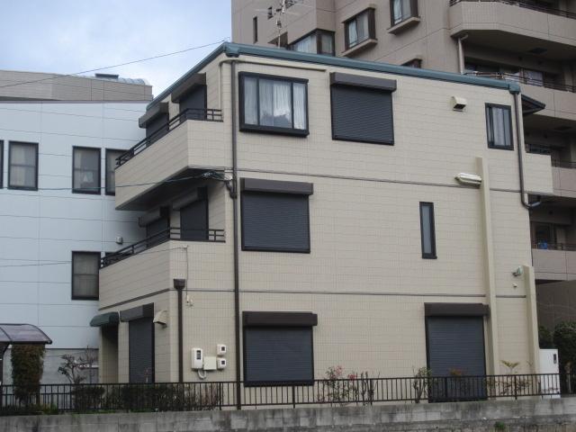 Local appearance photo. Local (12 May 2013) Shooting