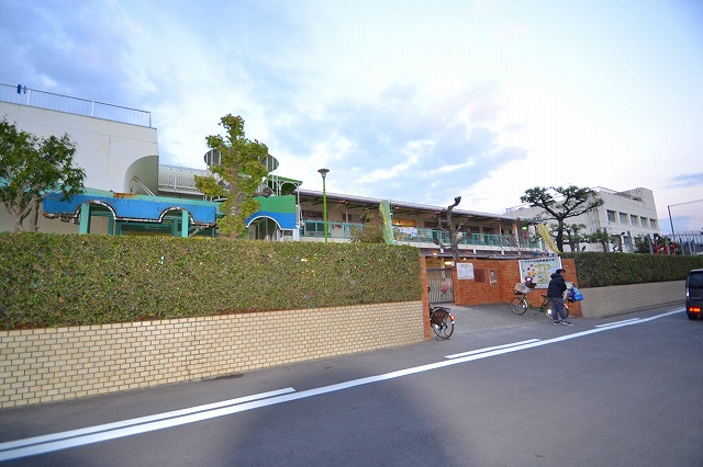 kindergarten ・ Nursery. Little Women nursery school (kindergarten ・ 150m to the nursery)