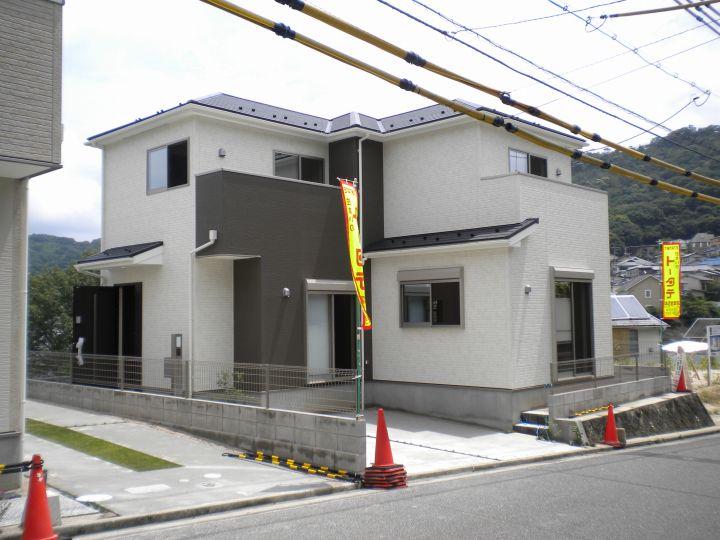 Local photos, including front road