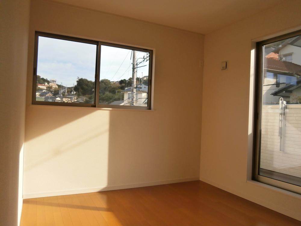 Non-living room. Indoor (10 May 2013) Shooting