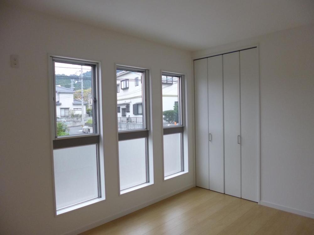 Non-living room. (October 2013) Shooting