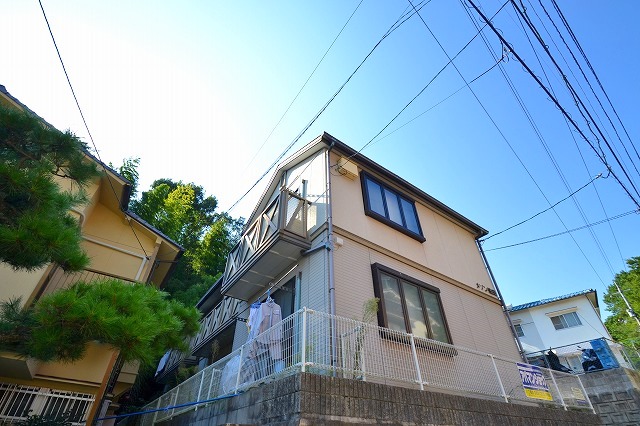 Building appearance. appearance