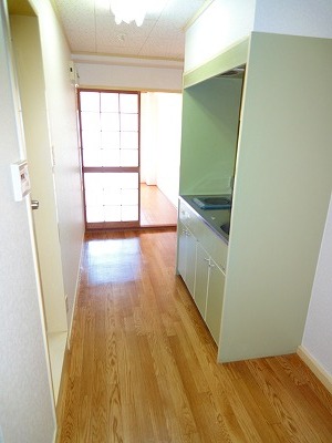 Entrance. ☆ Breadth of dining is also attractive ☆