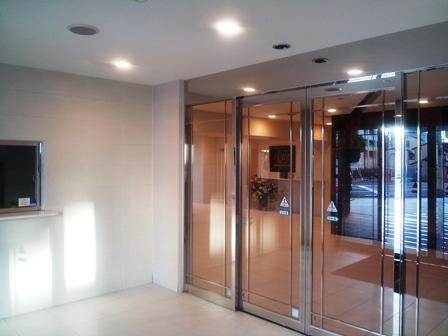 Entrance. Common areas