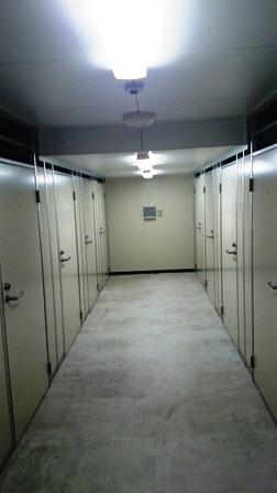 Local appearance photo. Local (September 2013) Shooting There is a dedicated trunk room on the first floor basement