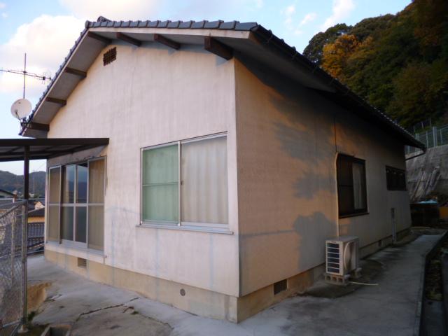 Local appearance photo. Local (11 May 2013) Shooting