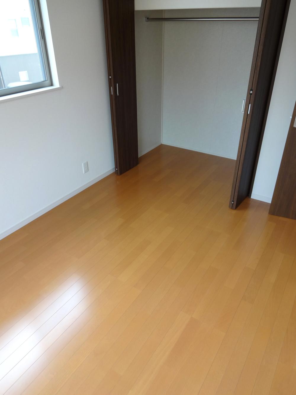 Non-living room. Room (August 2013) Shooting