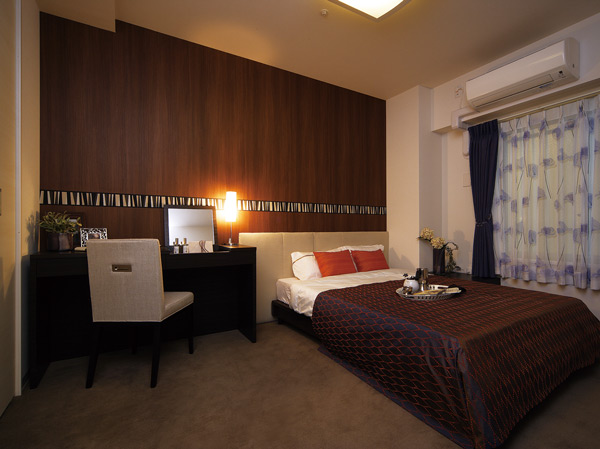 Interior.  [Chic and elegant bedroom] With a closet with depth, The main bedroom to heal daily fatigue. Chic coordination full of calm and peace, And gracefully produce a soothing private time.