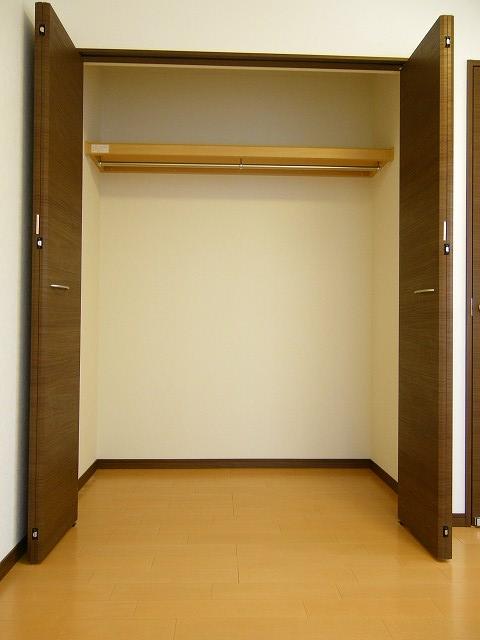 Receipt. Indoor (12 May 2013) Shooting