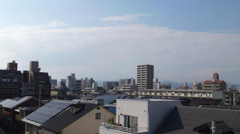 View photos from the dwelling unit. View from local (September 2013) Shooting