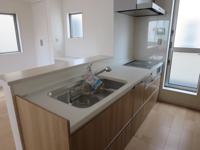 Kitchen. Indoor (July 2013) Shooting