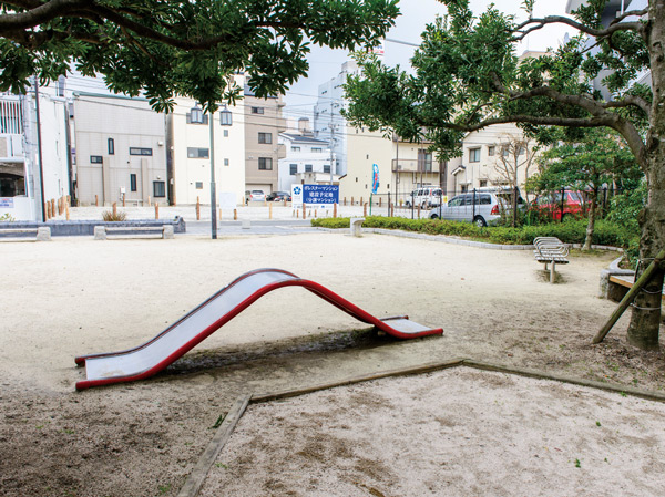 Surrounding environment. Danbara first park (a 1-minute walk / About 10m)