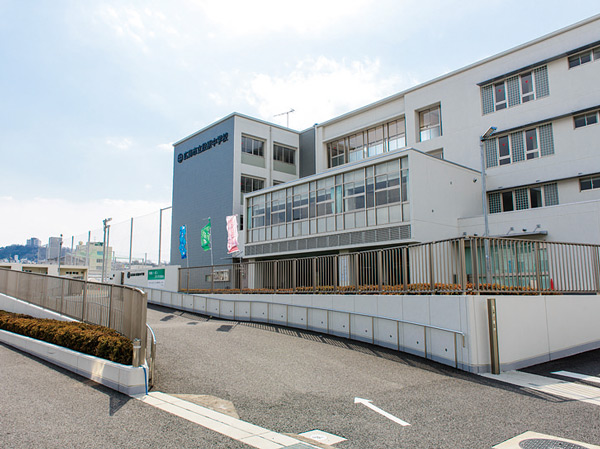 Surrounding environment. Danbara junior high school (a 20-minute walk / About 1530m)
