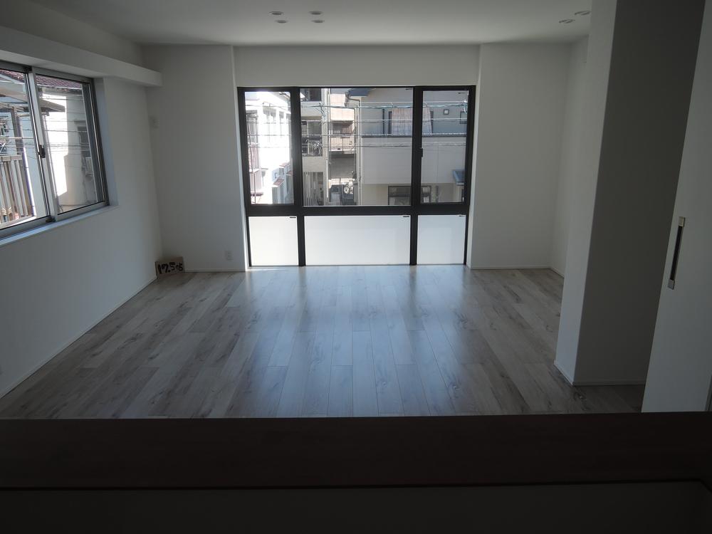 Living. Indoor (10 May 2013) Shooting