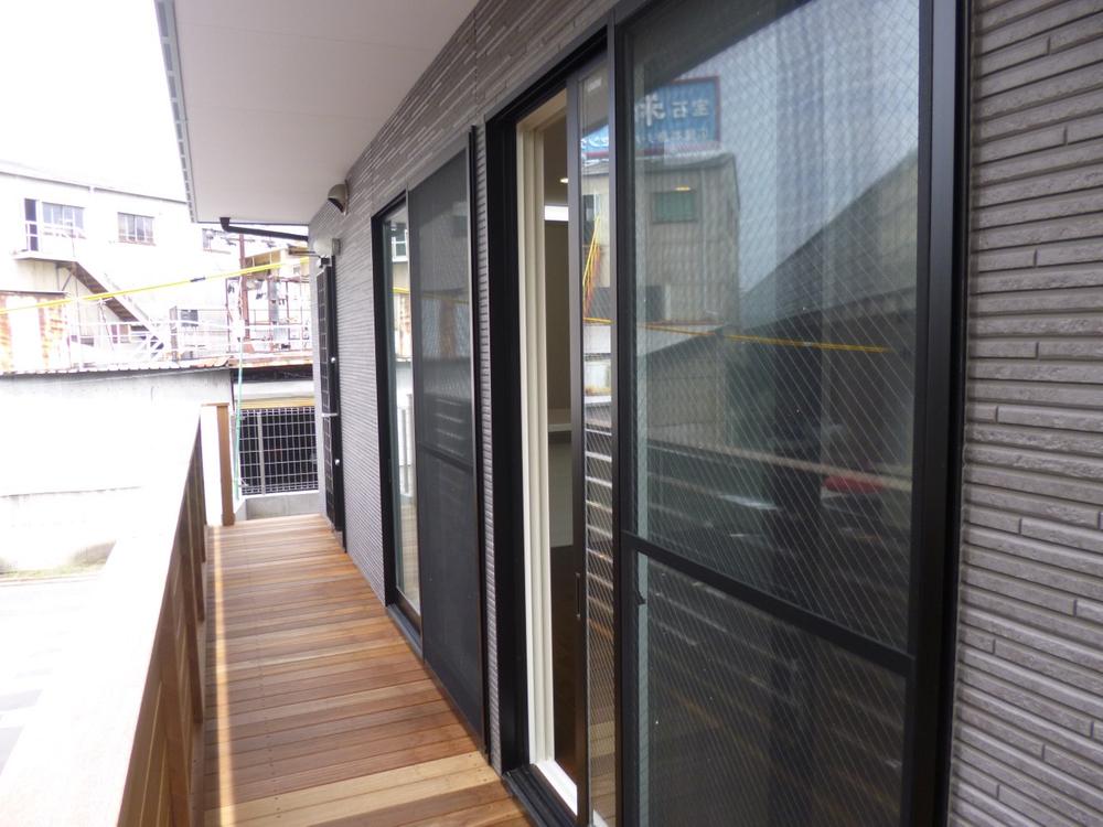 Balcony. (July 2013) Shooting