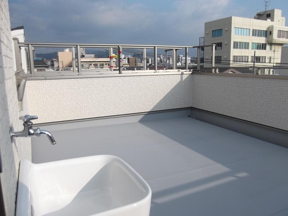 Other. View from the rooftop