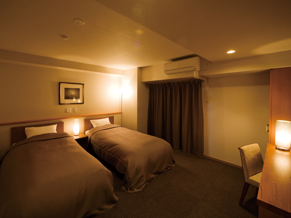 Sit back can stay as hotels "guest room" (same specifications)