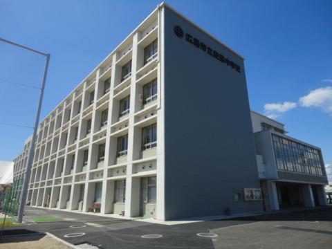 Junior high school. Danbara 486m until junior high school