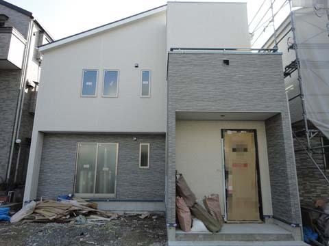 Local appearance photo. December 6 shooting