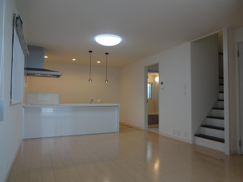 Living. LDK (11 May 2013) Shooting