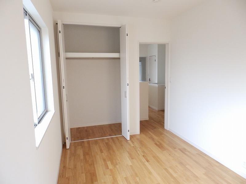 Non-living room. Second floor Western-style housing