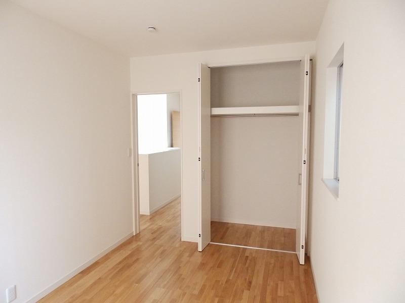 Non-living room. Second floor Western-style housing