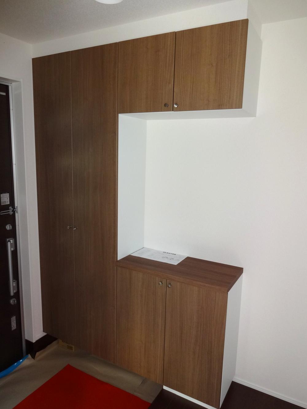 Entrance. Indoor (10 May 2013) Shooting