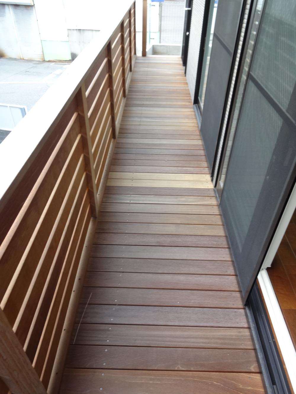 Balcony. Local (10 May 2013) Shooting