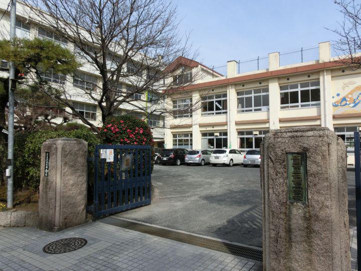 Primary school. 635m to Hiroshima City Museum of Nio Elementary School