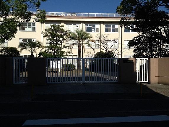 Primary school. 350m to the National Hiroshima University Elementary School