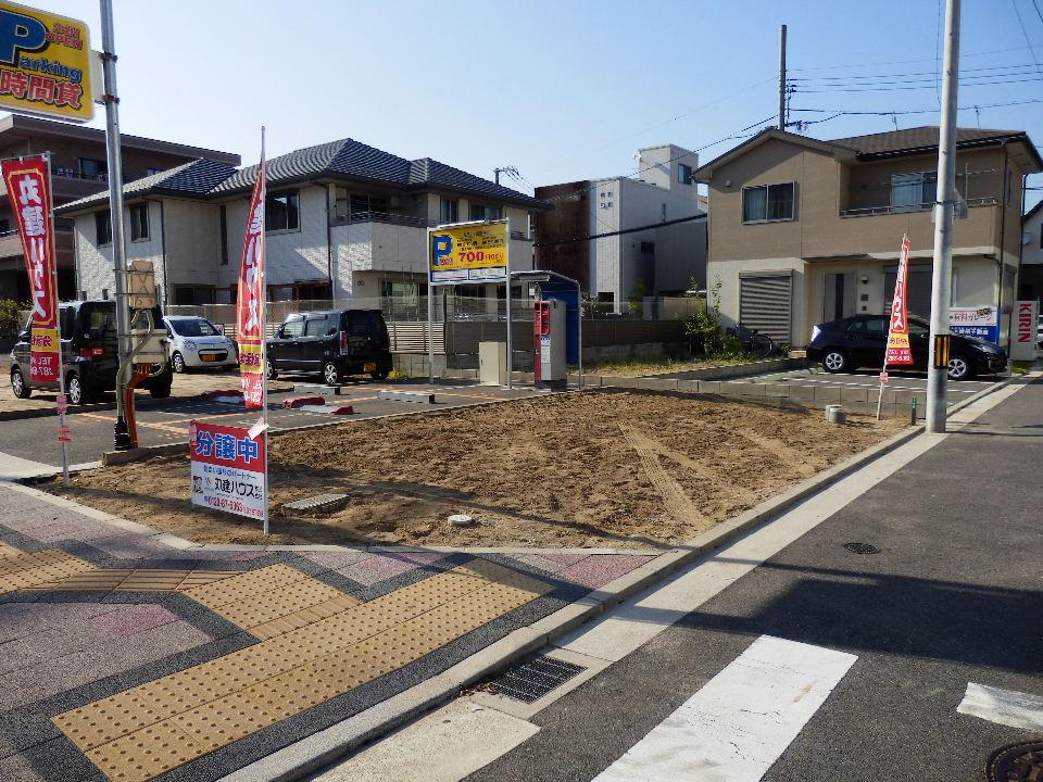 Local photos, including front road