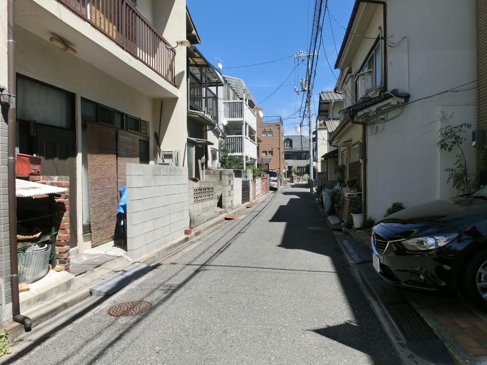 Local photos, including front road