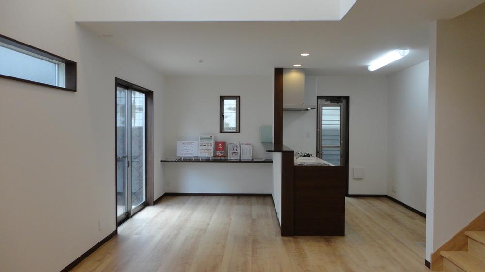 Living. Indoor (12 May 2013) Shooting