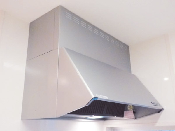 Kitchen.  [Range food] It repels oil stains in polka dots, Order to be wiped off in a state where the float was, Time and effort of cleaning will reduce. (Same specifications)