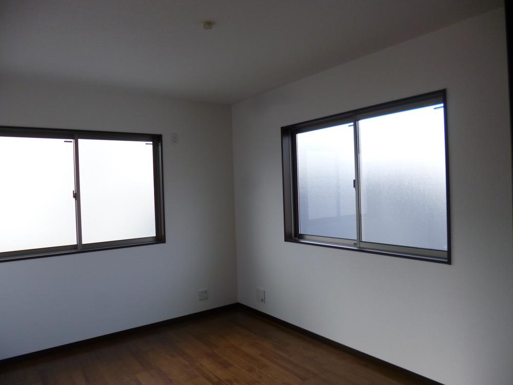 Non-living room. (October 2013) Shooting