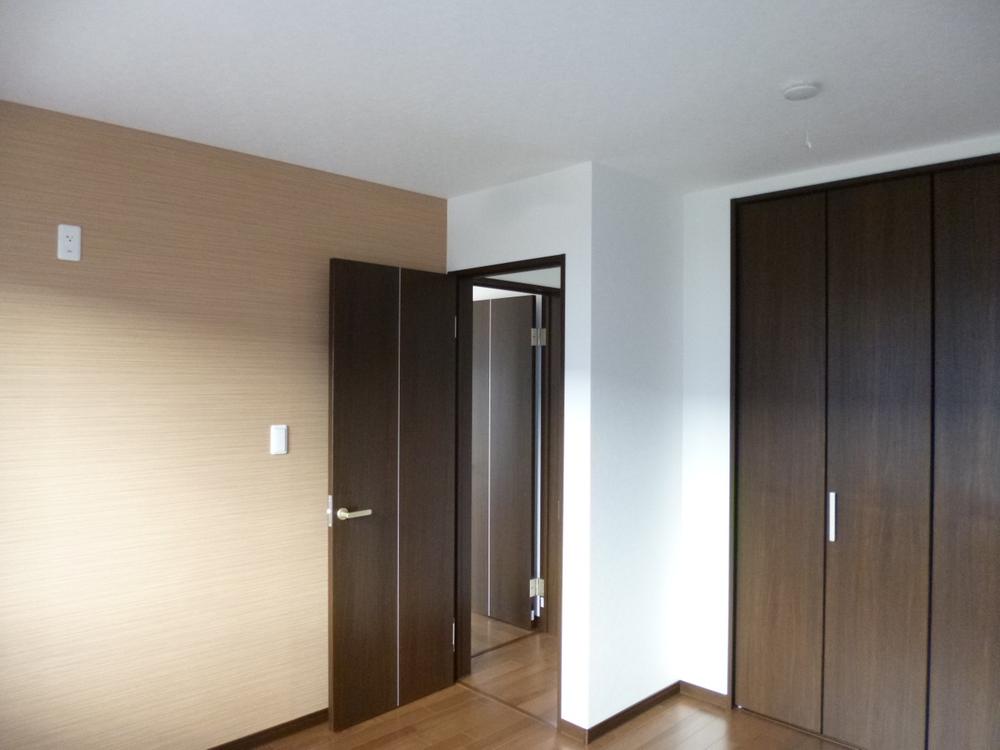 Non-living room. (October 2013) Shooting