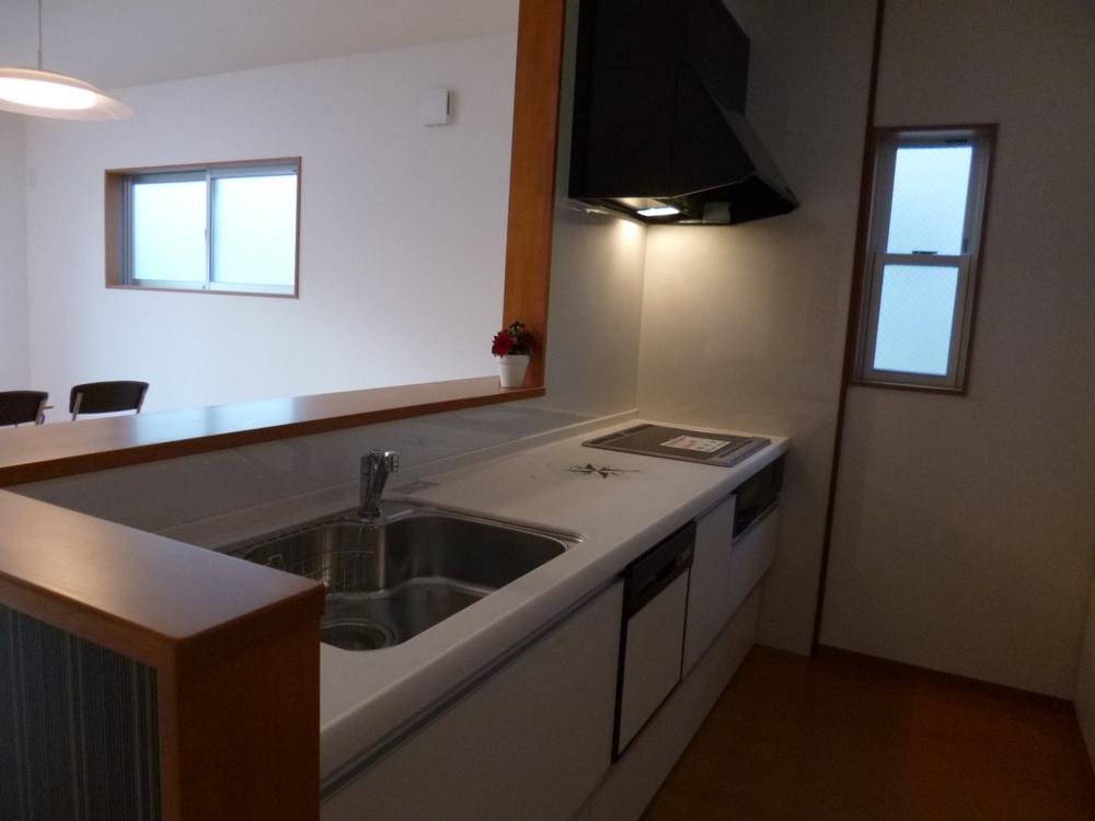 Kitchen. (November 2013) Shooting