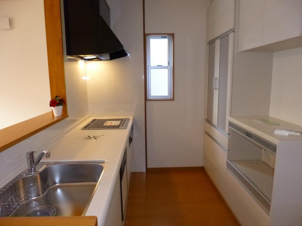 Kitchen. (November 2013) Shooting