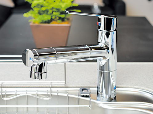 Kitchen.  [Water purifier integrated shower faucet] Stylish faucet with a built-in water purifier. You can also use the pull out the hose.  ※ Cartridge exchange additional costs will occur.