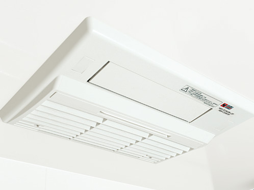 Bathing-wash room.  [Bathroom ventilation heating dryer] Air Heating dryer that can be the bathroom always comfortable in the clean. It also prevents the winter of heat shock.