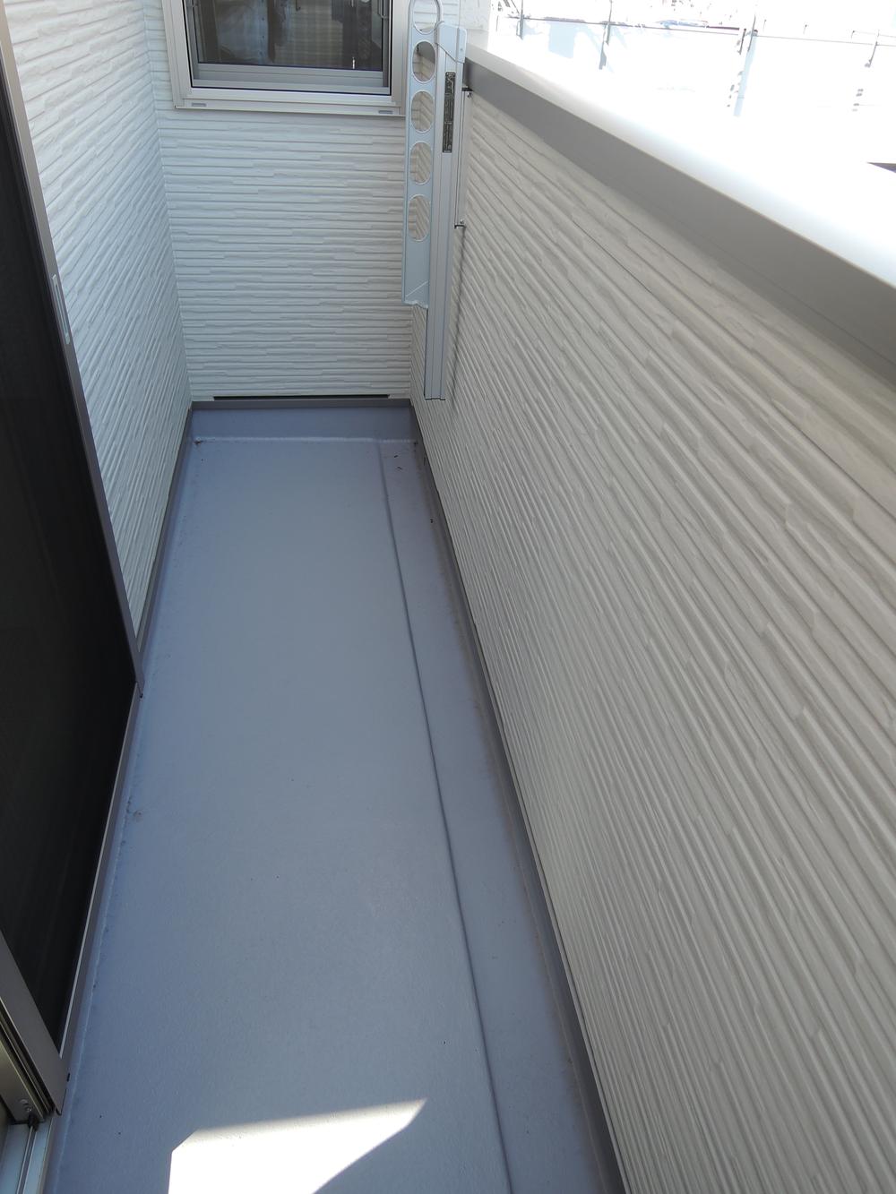 Balcony. Local (10 May 2013) Shooting