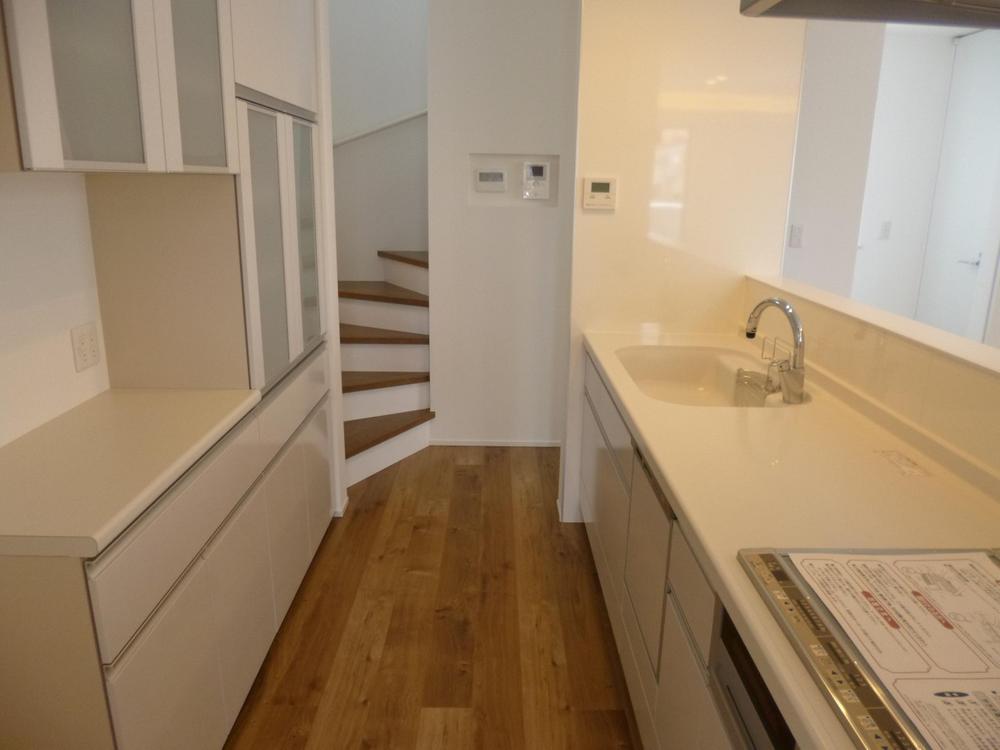 Kitchen. (July 2013) Shooting