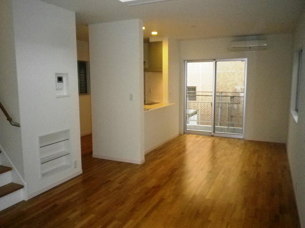 Living. Room (August 2013) Shooting