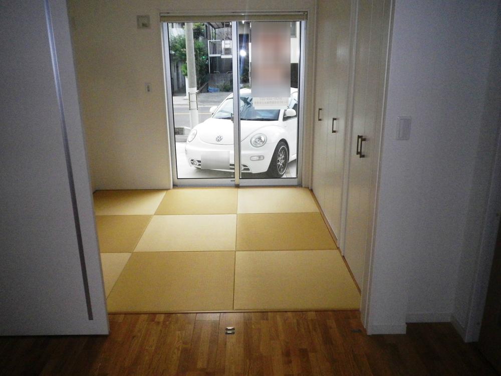 Other introspection. Room (August 2013) Shooting