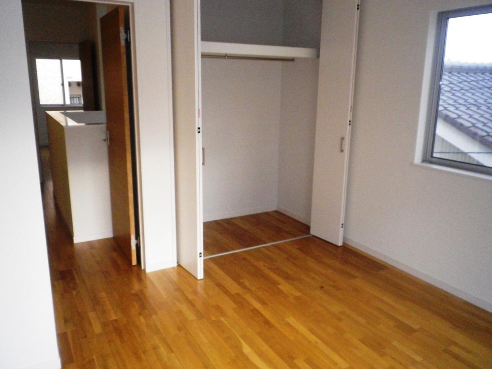 Receipt. Room (August 2013) Shooting