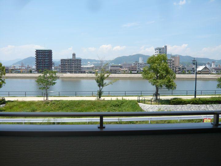 View photos from the dwelling unit