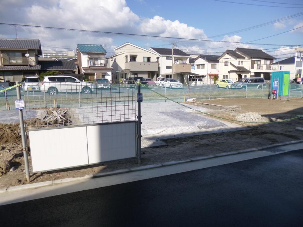 Local appearance photo. Local (10 May 2013) Shooting